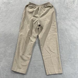 Briggs New York Cotton Pants Women 28 Waist Beige
